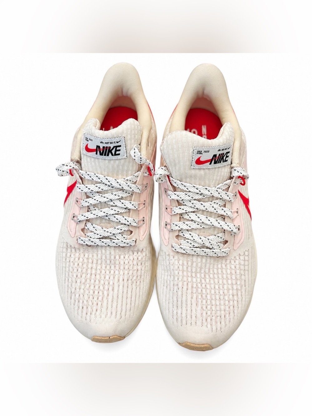 Nike Women's Air Zoom Pegasus 39 Luna New Year Running Sneakers